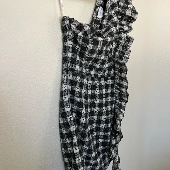 LOVERS AND FRIENDS x REVOLVE | Seana Mini Ruffle Dress in Black & Ivory | Size S - Picture 5 of 12